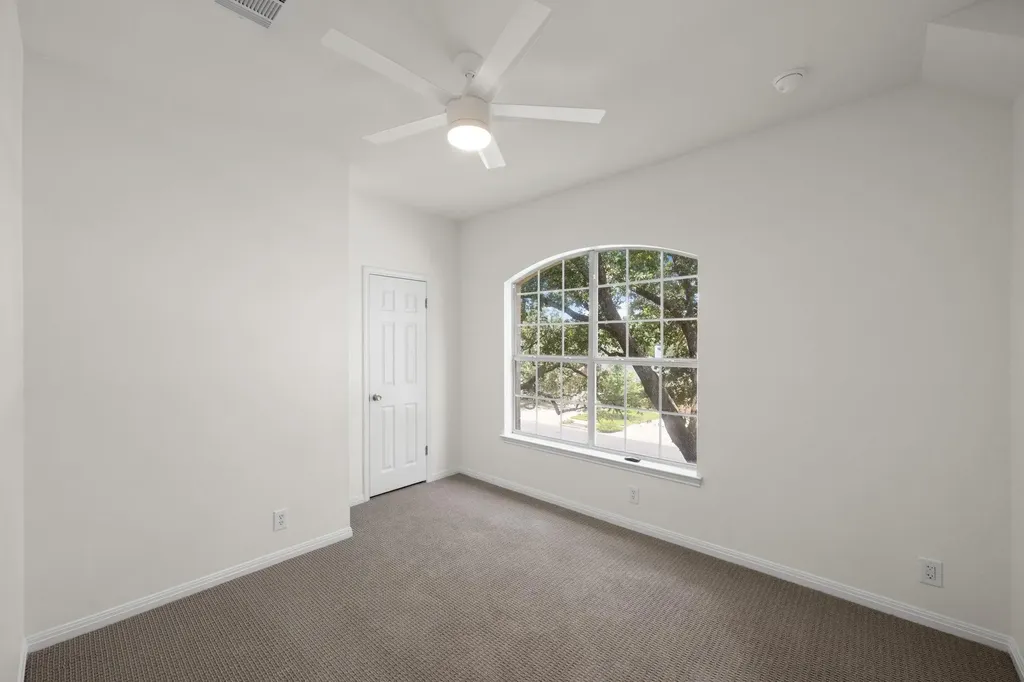 6129 Jumano Lane Austin TX 78749