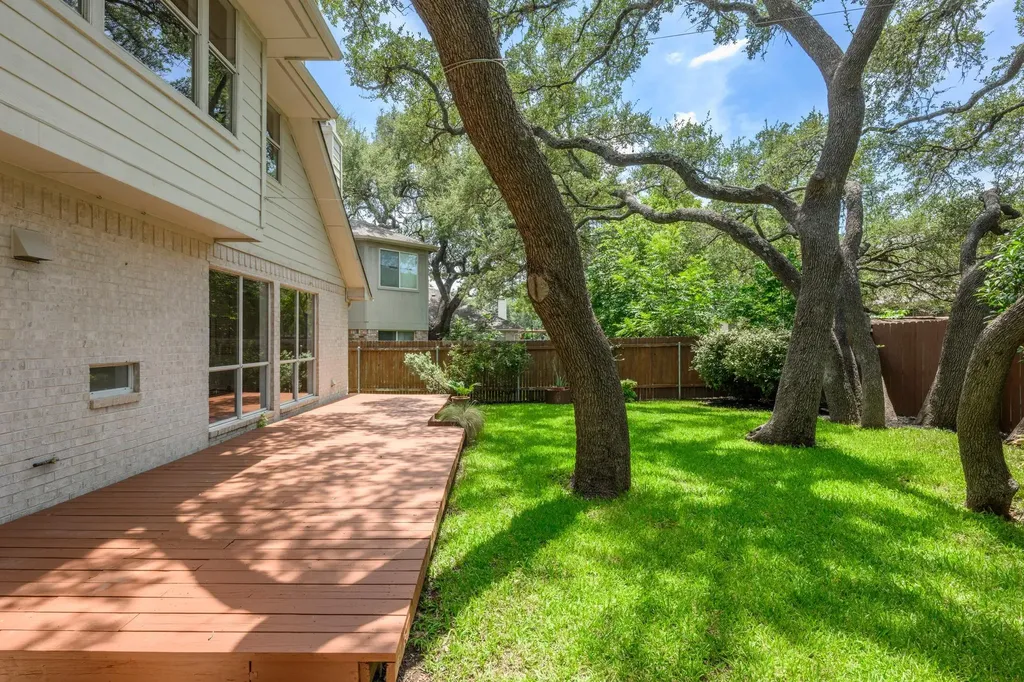 6129 Jumano Lane Austin TX 78749
