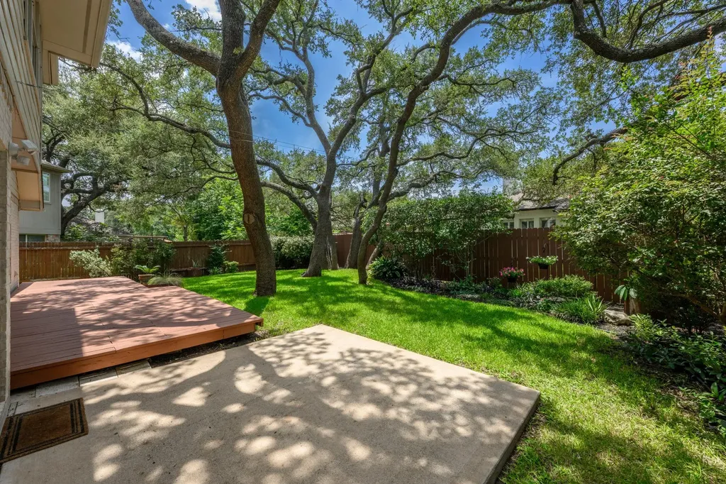 6129 Jumano Lane Austin TX 78749