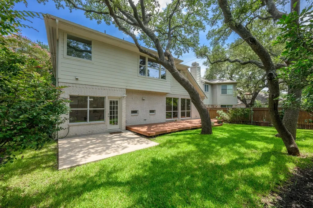 6129 Jumano Lane Austin TX 78749