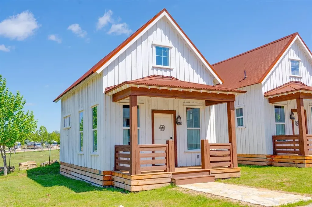 23461 Fm 150 Driftwood TX 78619