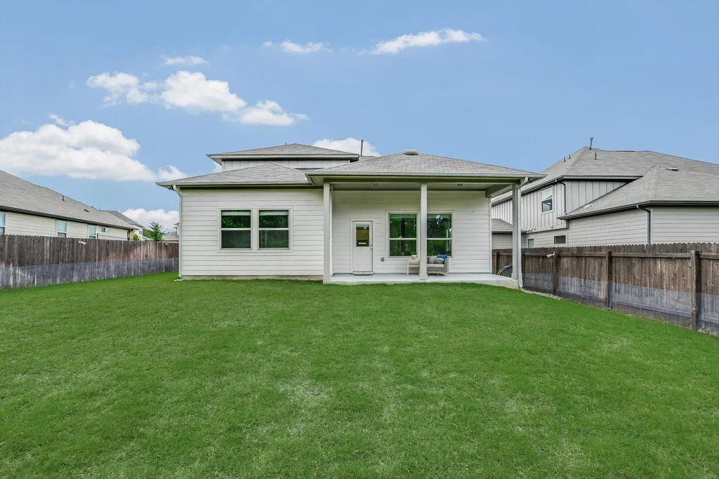 216 Manassas Drive Leander TX 78641