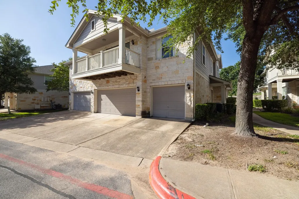 1900 Scofield Ridge Parkway Austin TX 78727