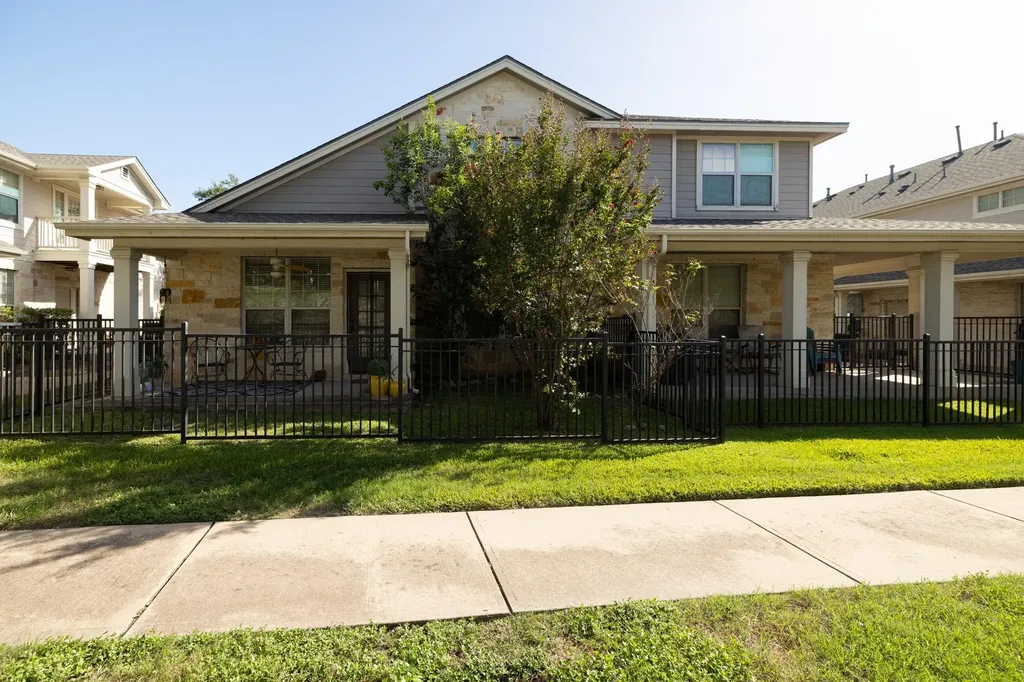1900 Scofield Ridge Parkway Austin TX 78727