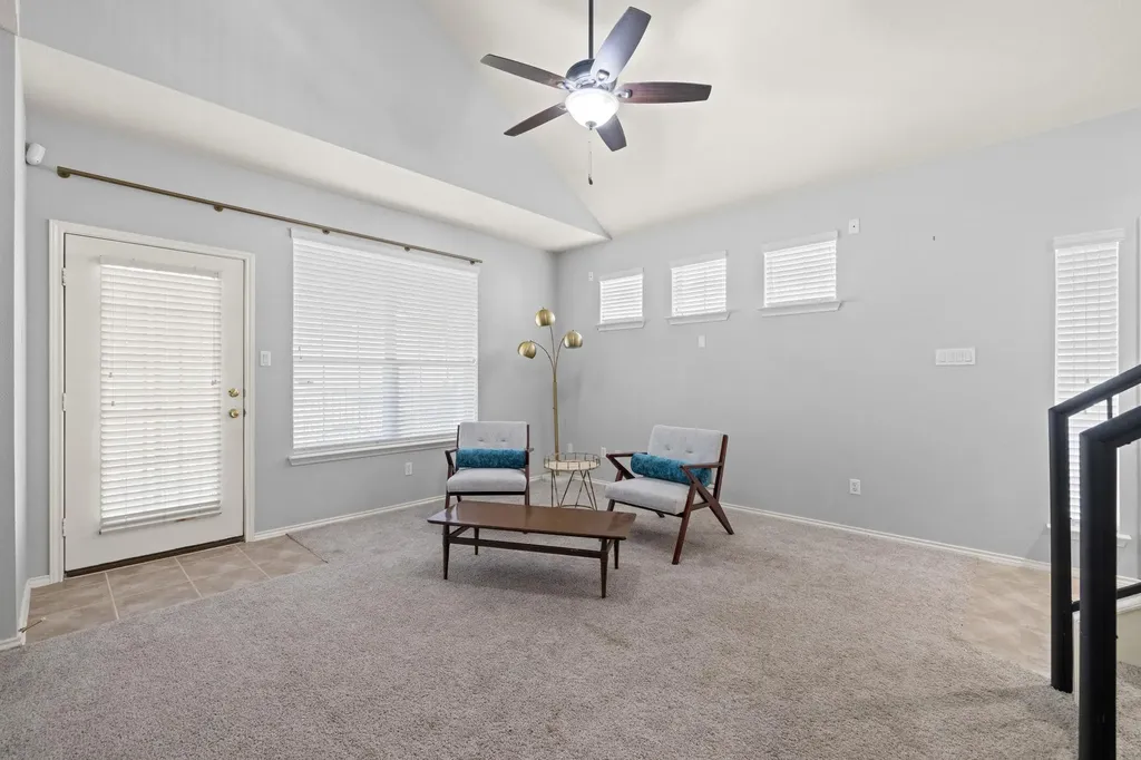 1900 Scofield Ridge Parkway Austin TX 78727