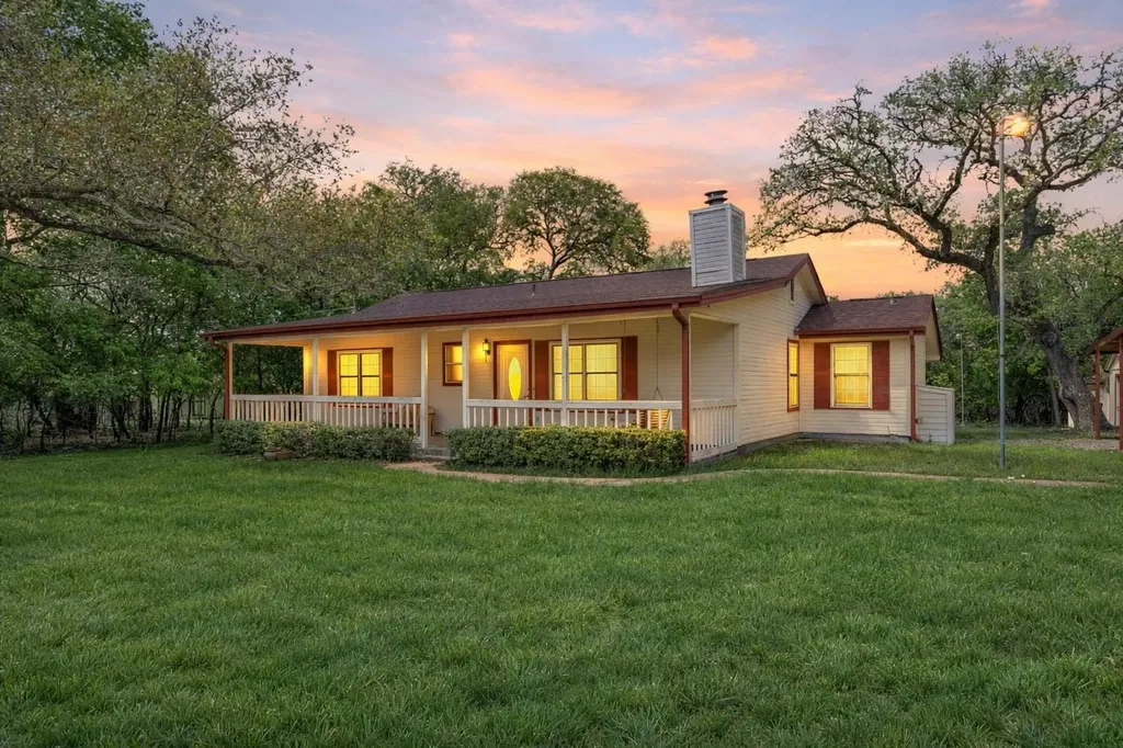 10706 Creek View Drive Austin TX 78748