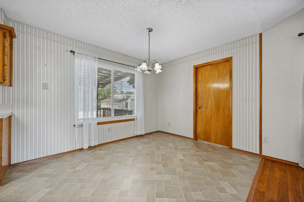 10706 Creek View Drive Austin TX 78748