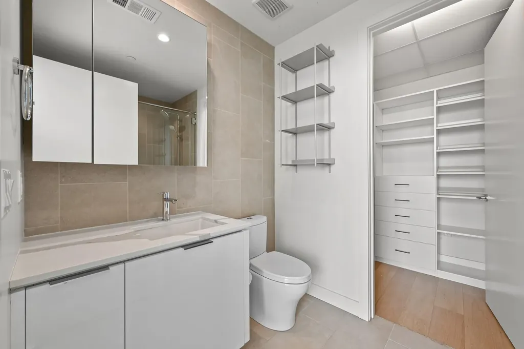 44 East Avenue Austin TX 78701