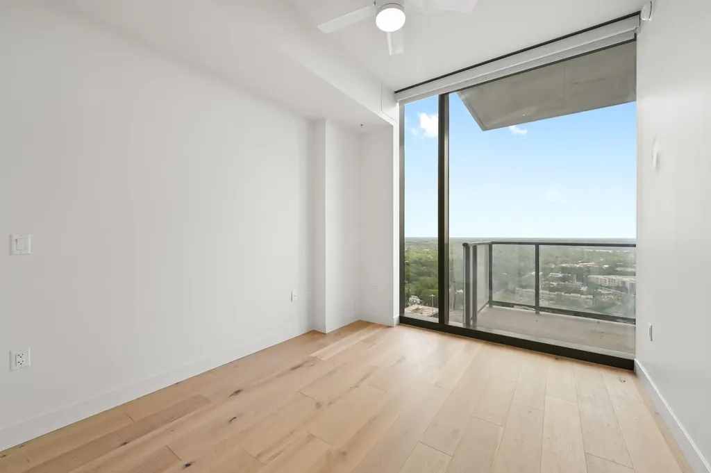 44 East Avenue Austin TX 78701