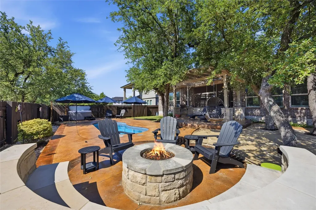 2905 Mossy Springs Drive Leander TX 78641