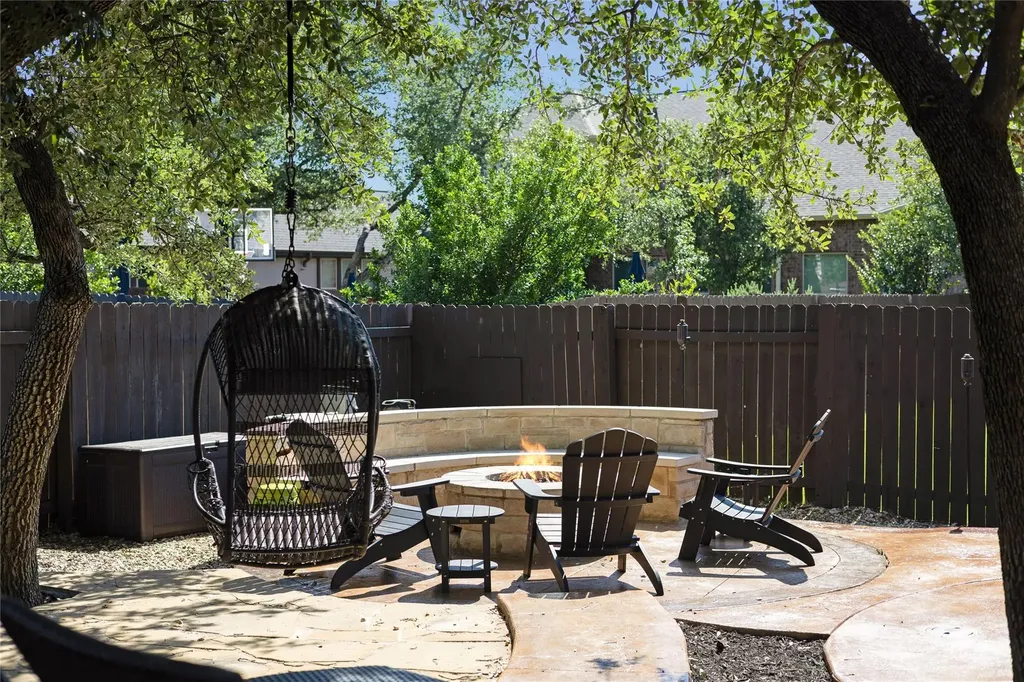 2905 Mossy Springs Drive Leander TX 78641