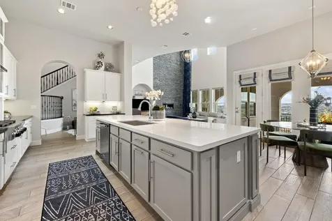 206 Majestic Arroyo Way Lakeway TX 78738