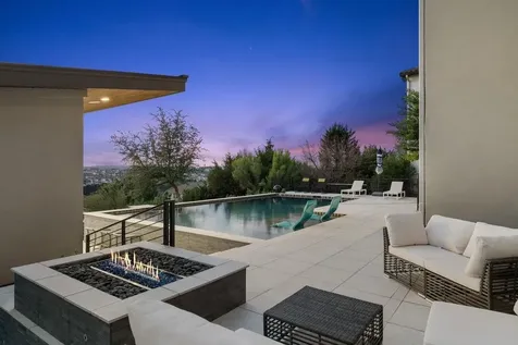 206 Majestic Arroyo Way Lakeway TX 78738