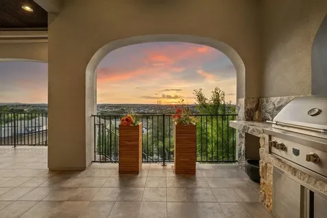 206 Majestic Arroyo Way Lakeway TX 78738