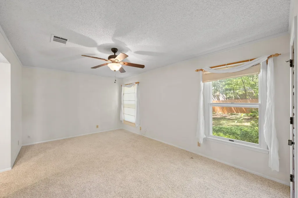 2507 Comburg Castle Way Austin TX 78748