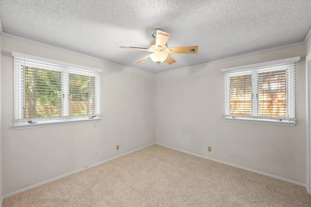 2507 Comburg Castle Way Austin TX 78748