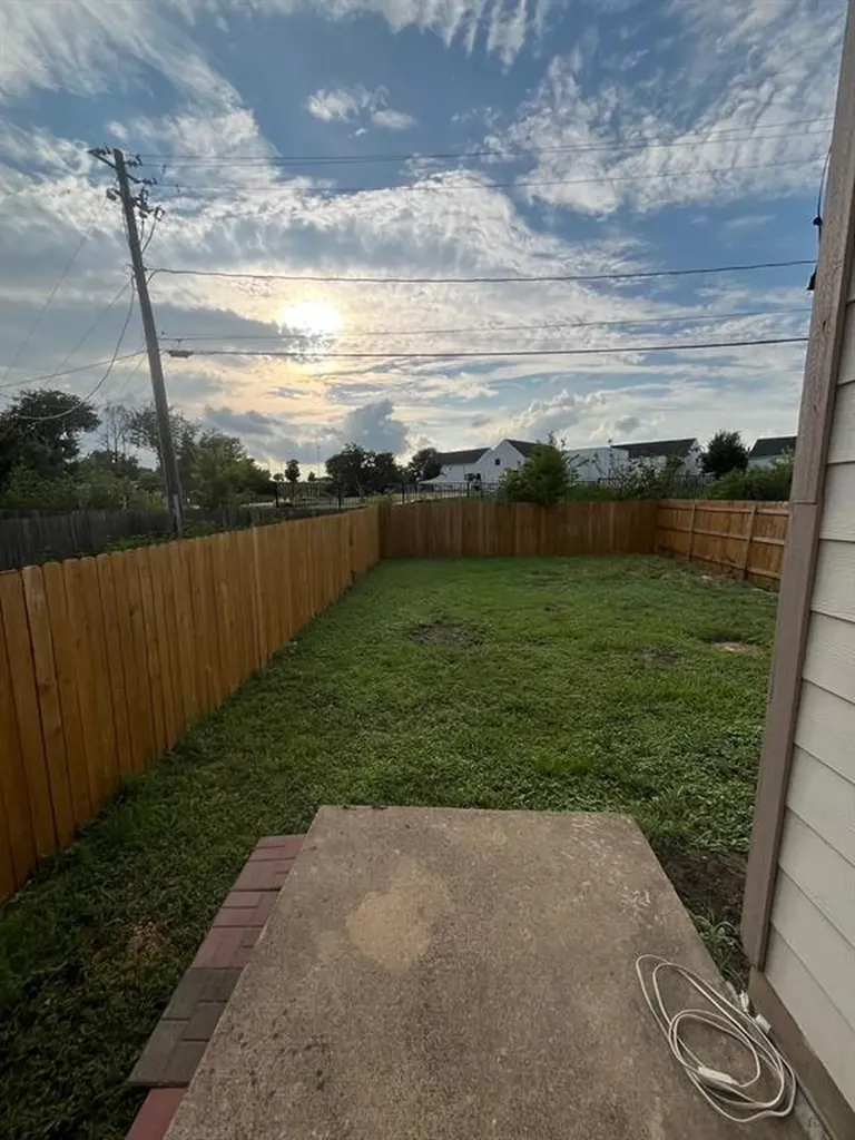 7504 Lazy Creek Drive Austin TX 78724