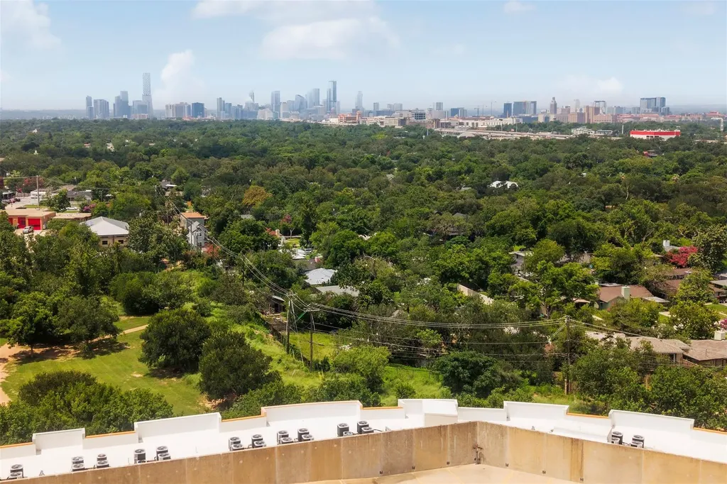 1320 Robert Browning Street Austin TX 78723