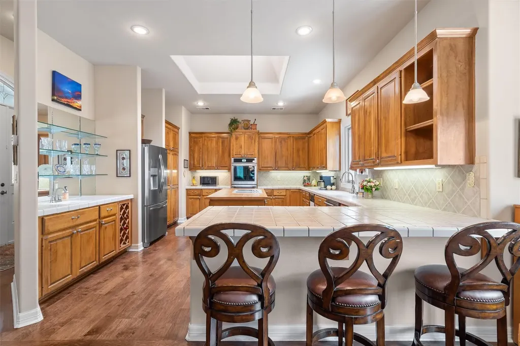 2 Jasperwood Court Austin TX 78738