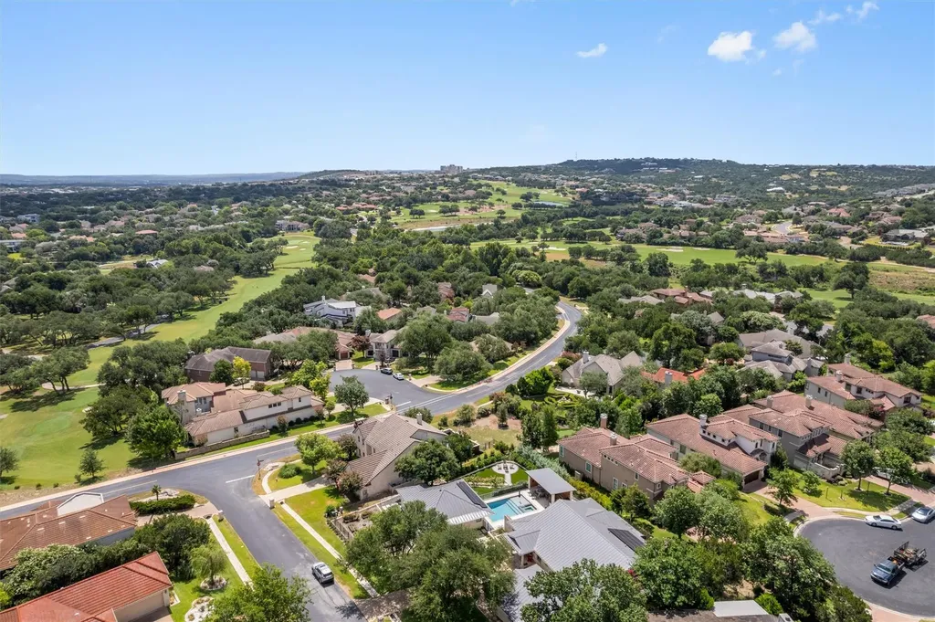 2 Jasperwood Court Austin TX 78738
