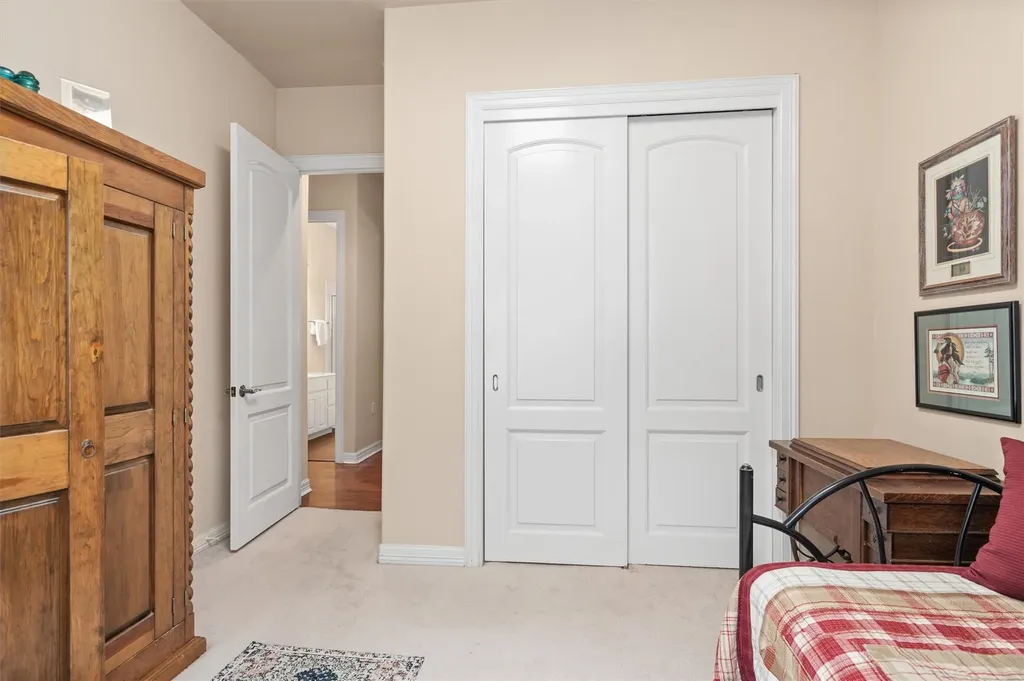 2 Jasperwood Court Austin TX 78738