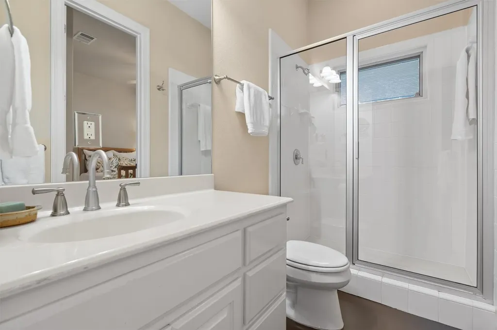 2 Jasperwood Court Austin TX 78738