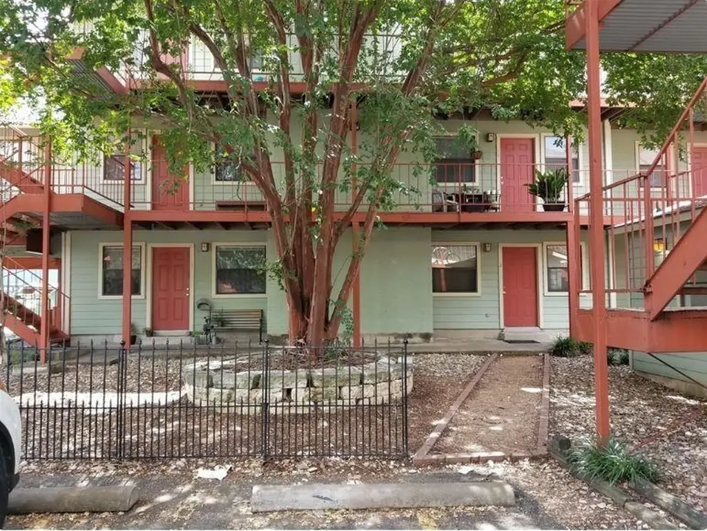 4405 Avenue A Austin TX 78751