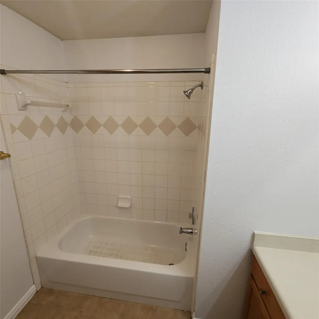 21637 Boggy Ford Road Lago Vista TX 78645