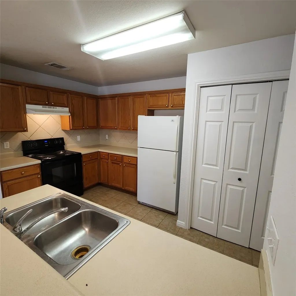 21637 Boggy Ford Road Lago Vista TX 78645