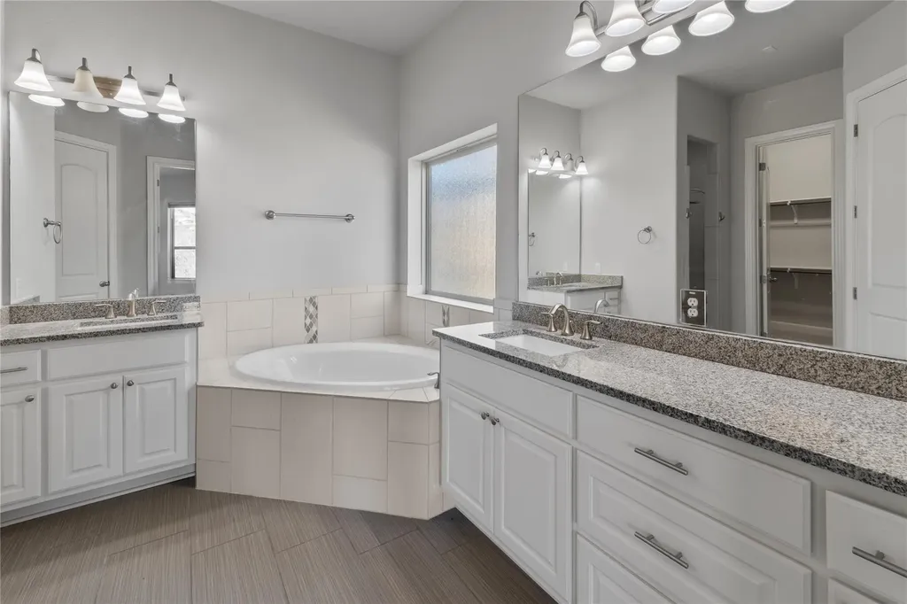 3512 Venezia View Leander TX 78641