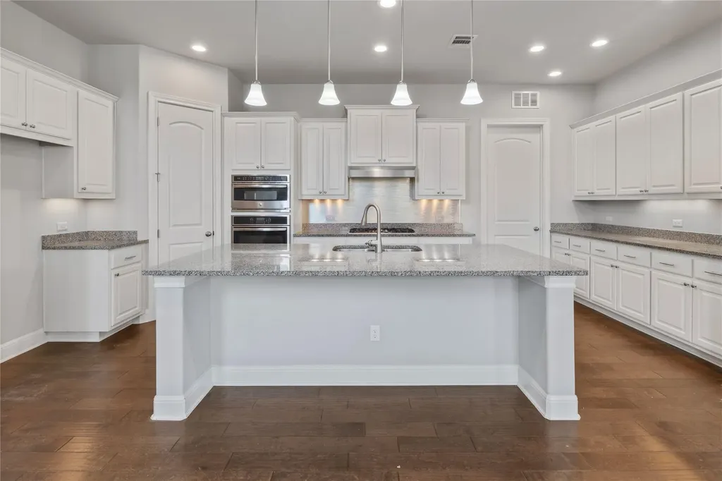 3512 Venezia View Leander TX 78641