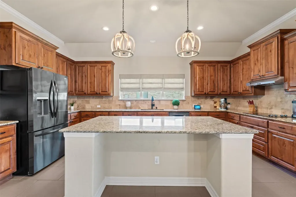 205 Quarry Lake Estate Liberty Hill TX 78642