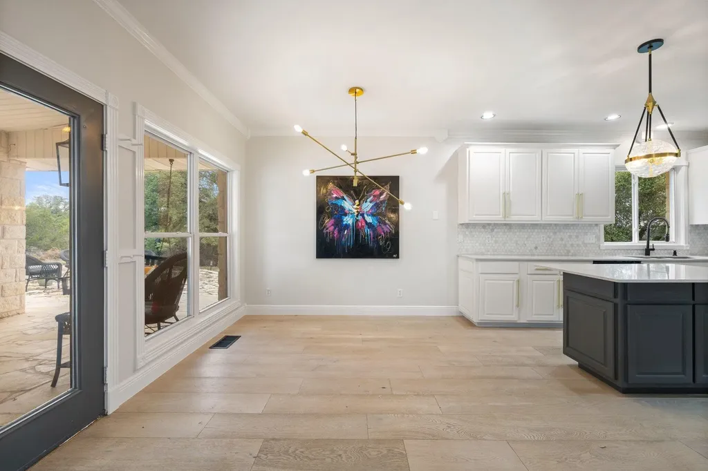 4915 Canyon Ranch Trail Spicewood TX 78669