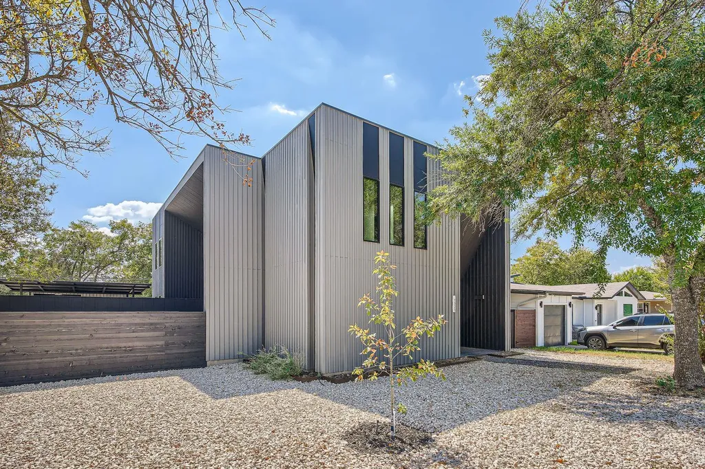 7525 Delafield Lane Austin TX 78752