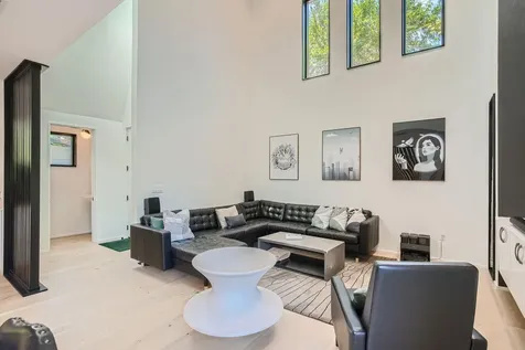 7525 Delafield Lane Austin TX 78752
