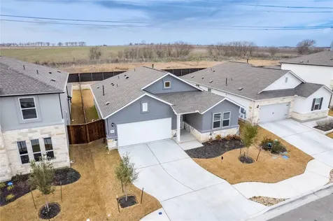 109 Stinchcomb Road Hutto TX 78634
