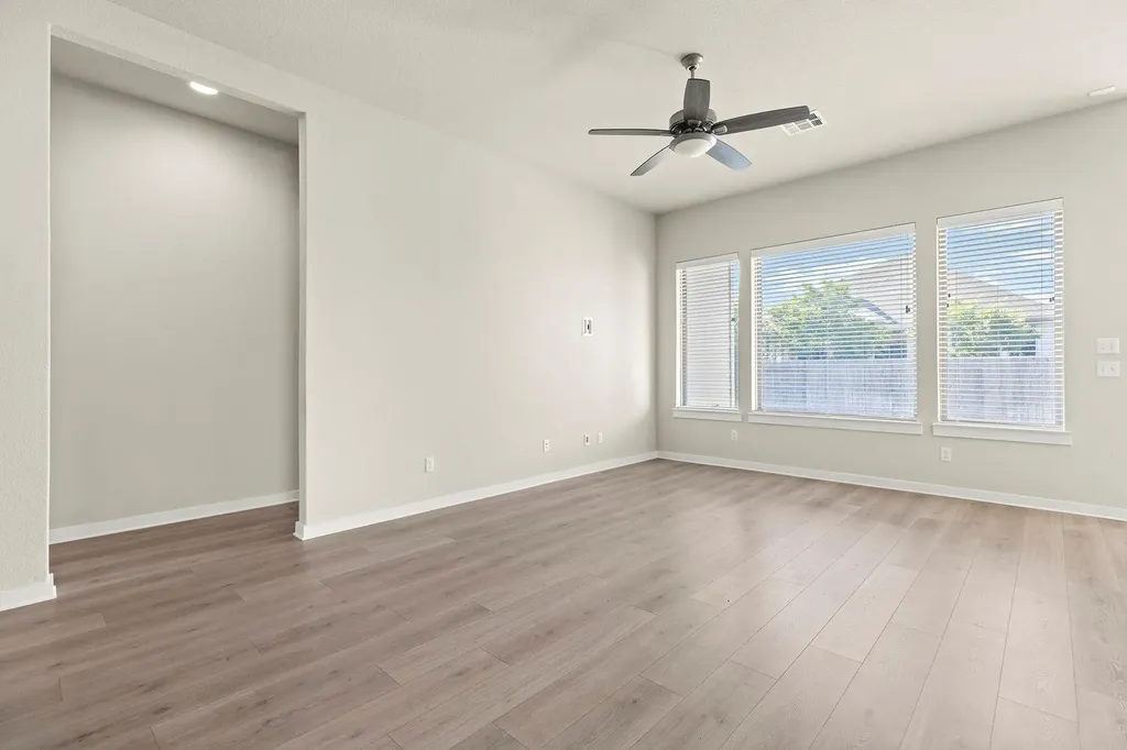825 Whitetail Drive Round Rock TX 78681