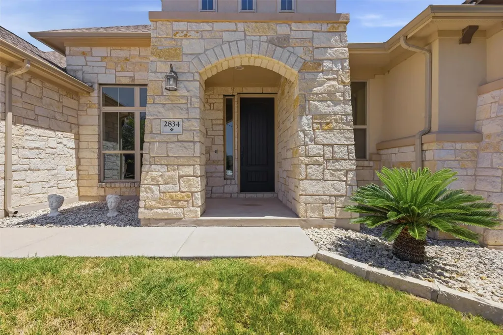 2834 Diego Court Round Rock TX 78665