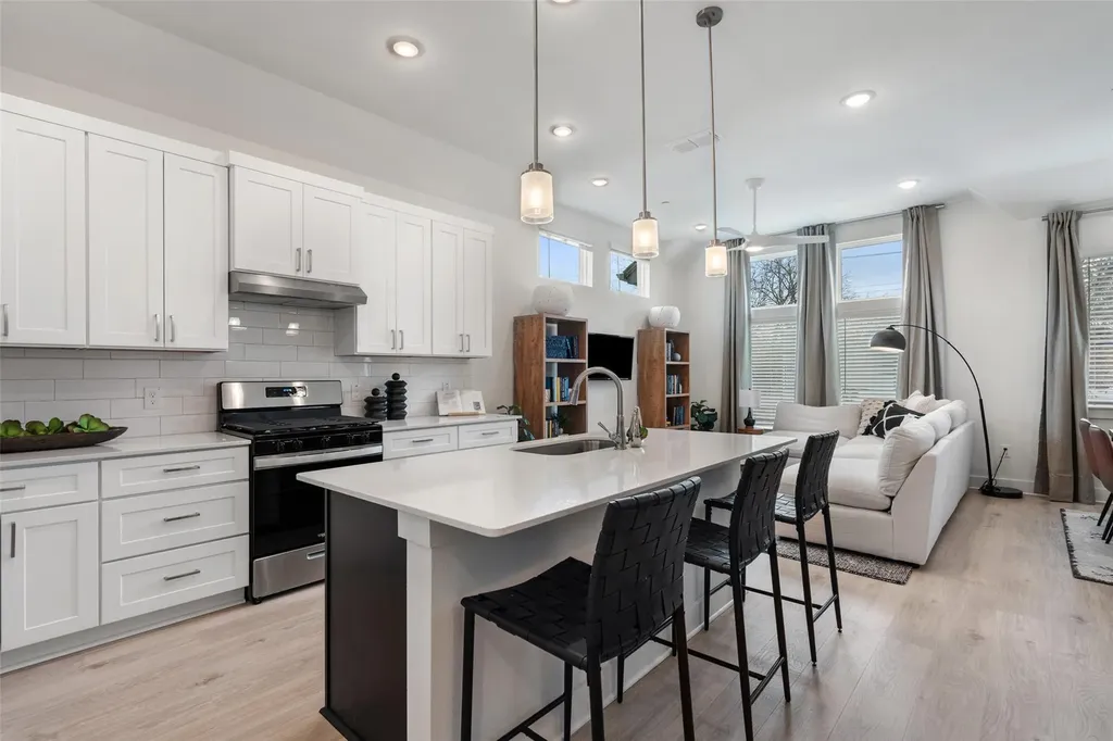 200 W 56th Street Austin TX 78751