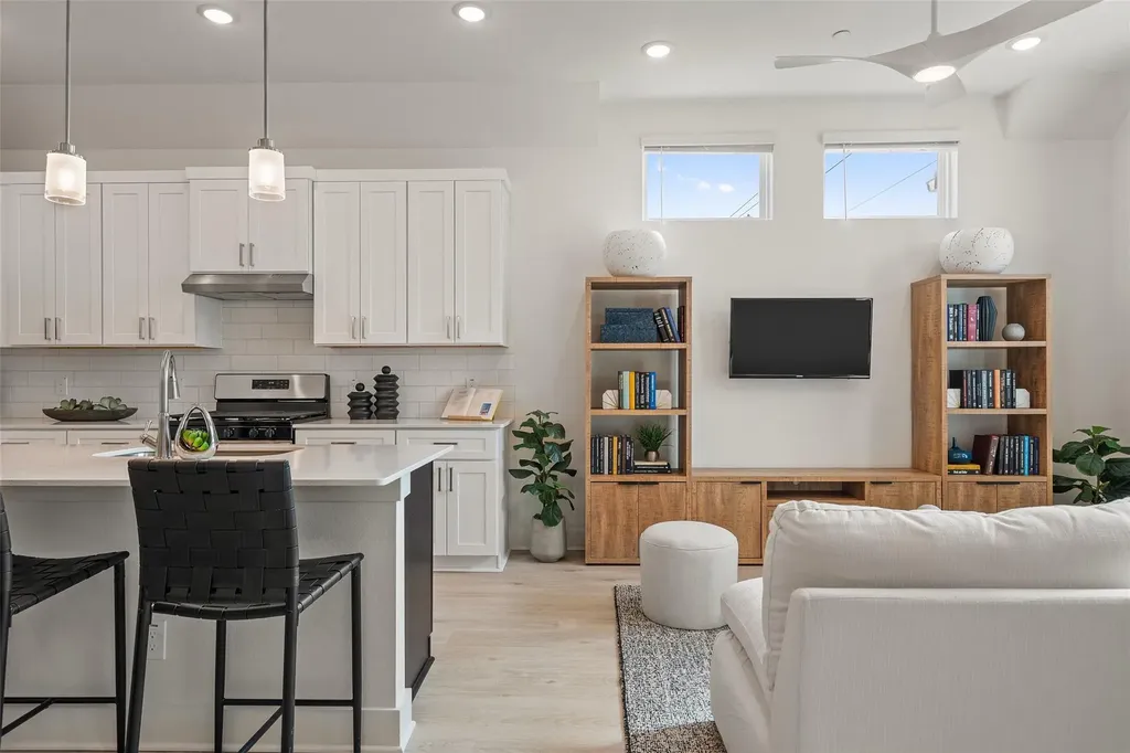 200 W 56th Street Austin TX 78751