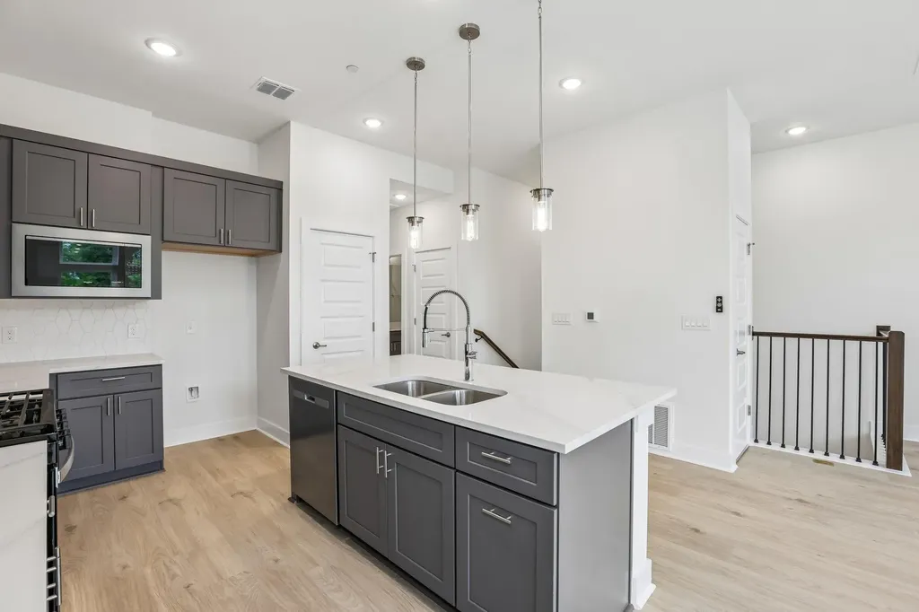 200 W 56th Street Austin TX 78751