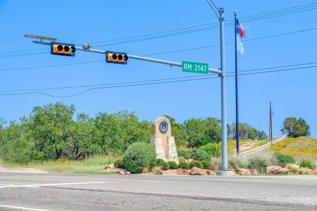 0 Fm 2147 & Sh 71 Highway Horseshoe Bay TX 78657