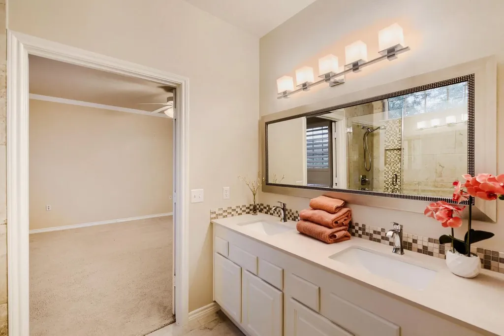 202 Farm Hill Drive Georgetown TX 78633