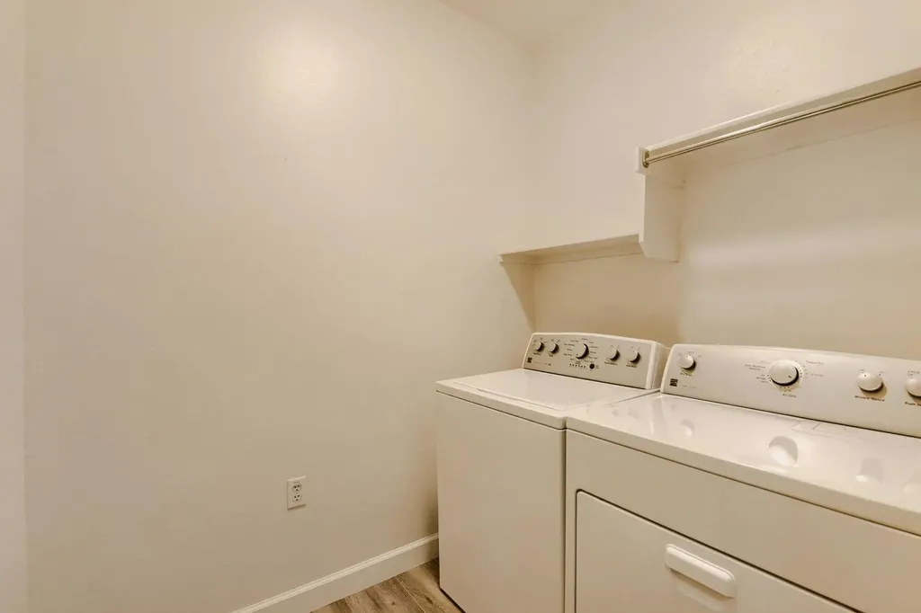 202 Farm Hill Drive Georgetown TX 78633