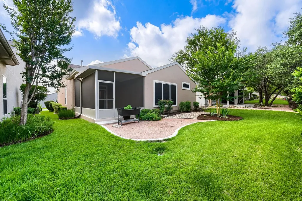202 Farm Hill Drive Georgetown TX 78633