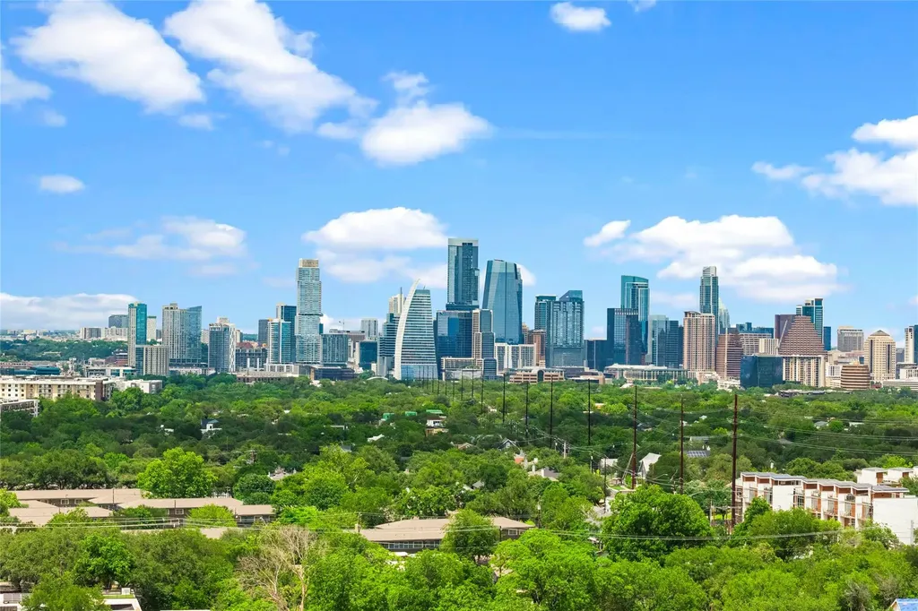 1102 Southwood Road Austin TX 78704
