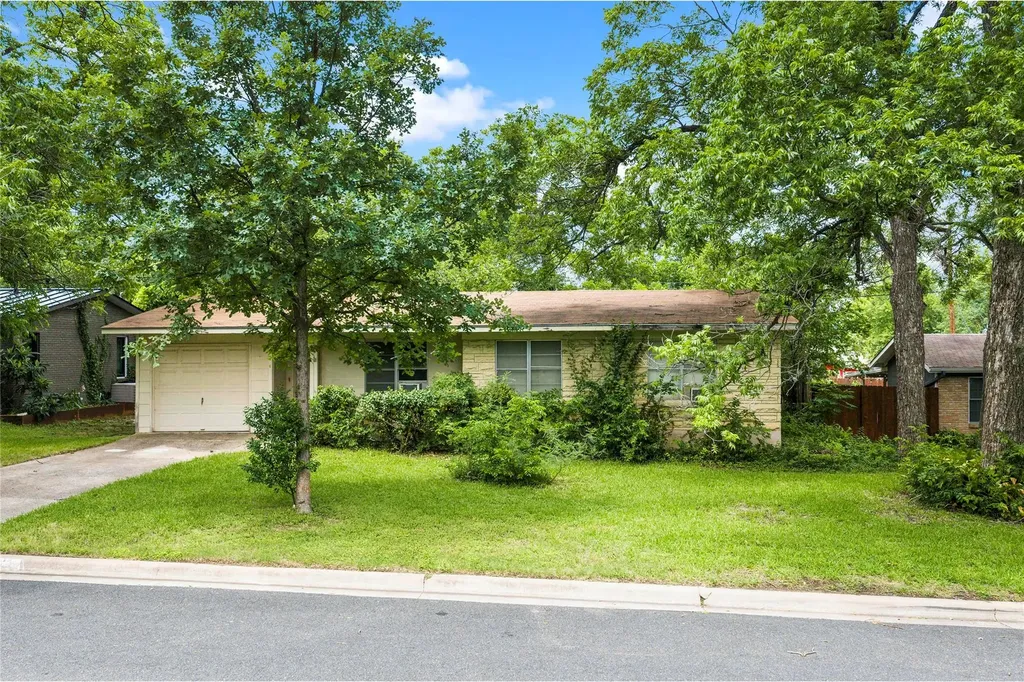 1102 Southwood Road Austin TX 78704