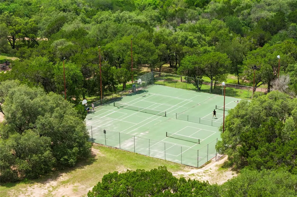 1102 Southwood Road Austin TX 78704