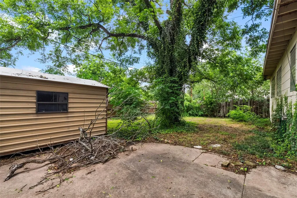 1102 Southwood Road Austin TX 78704