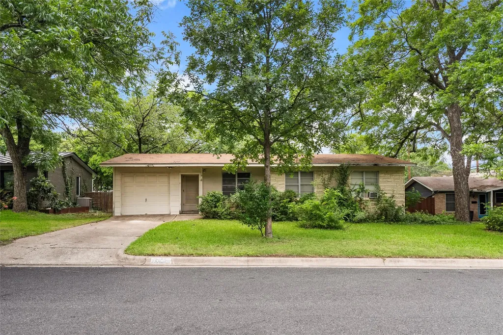 1102 Southwood Road Austin TX 78704